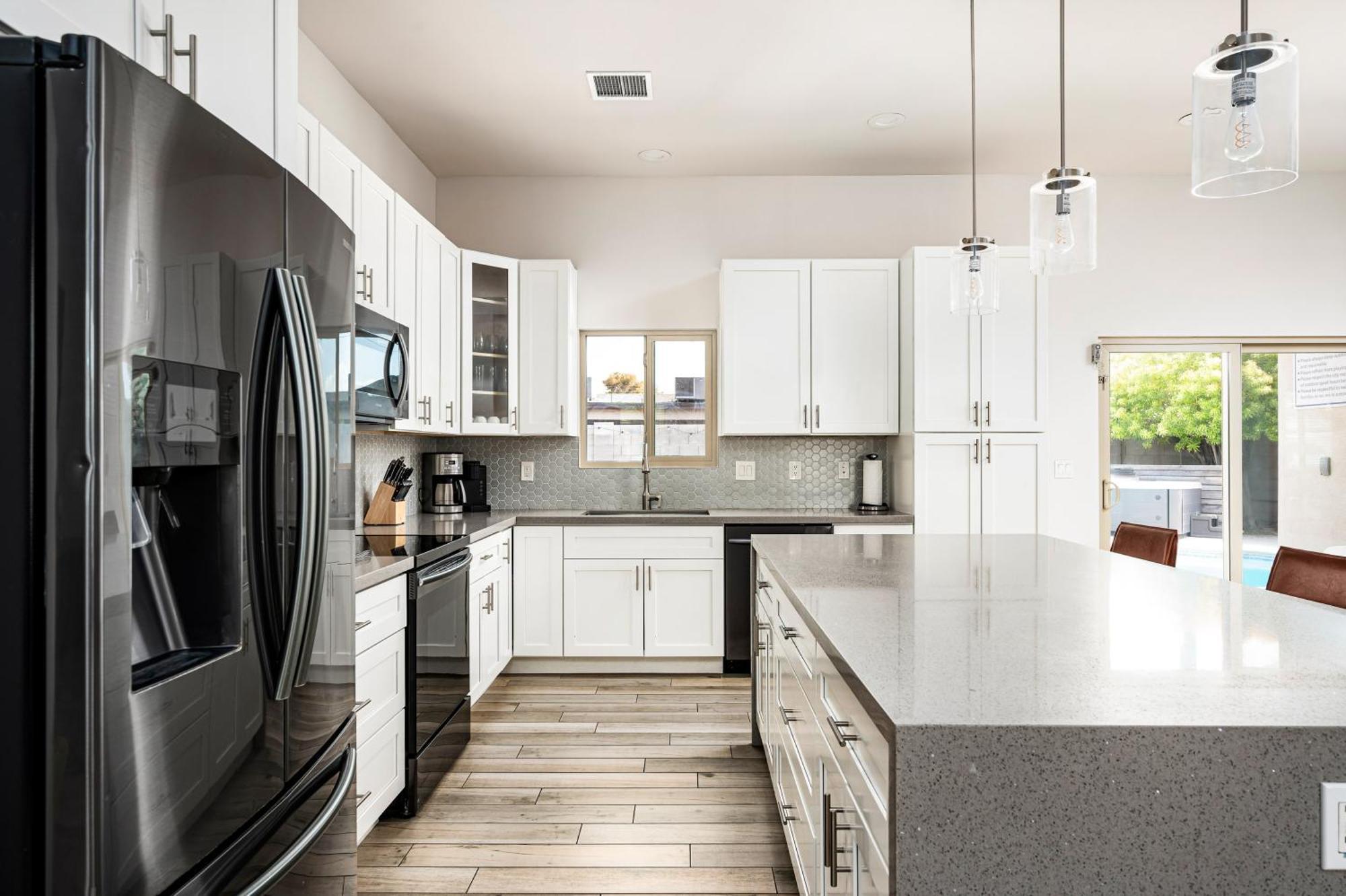Holiday home Endless Entertainment And 1.5 Miles From Old Town At Sunbaked Terrace *