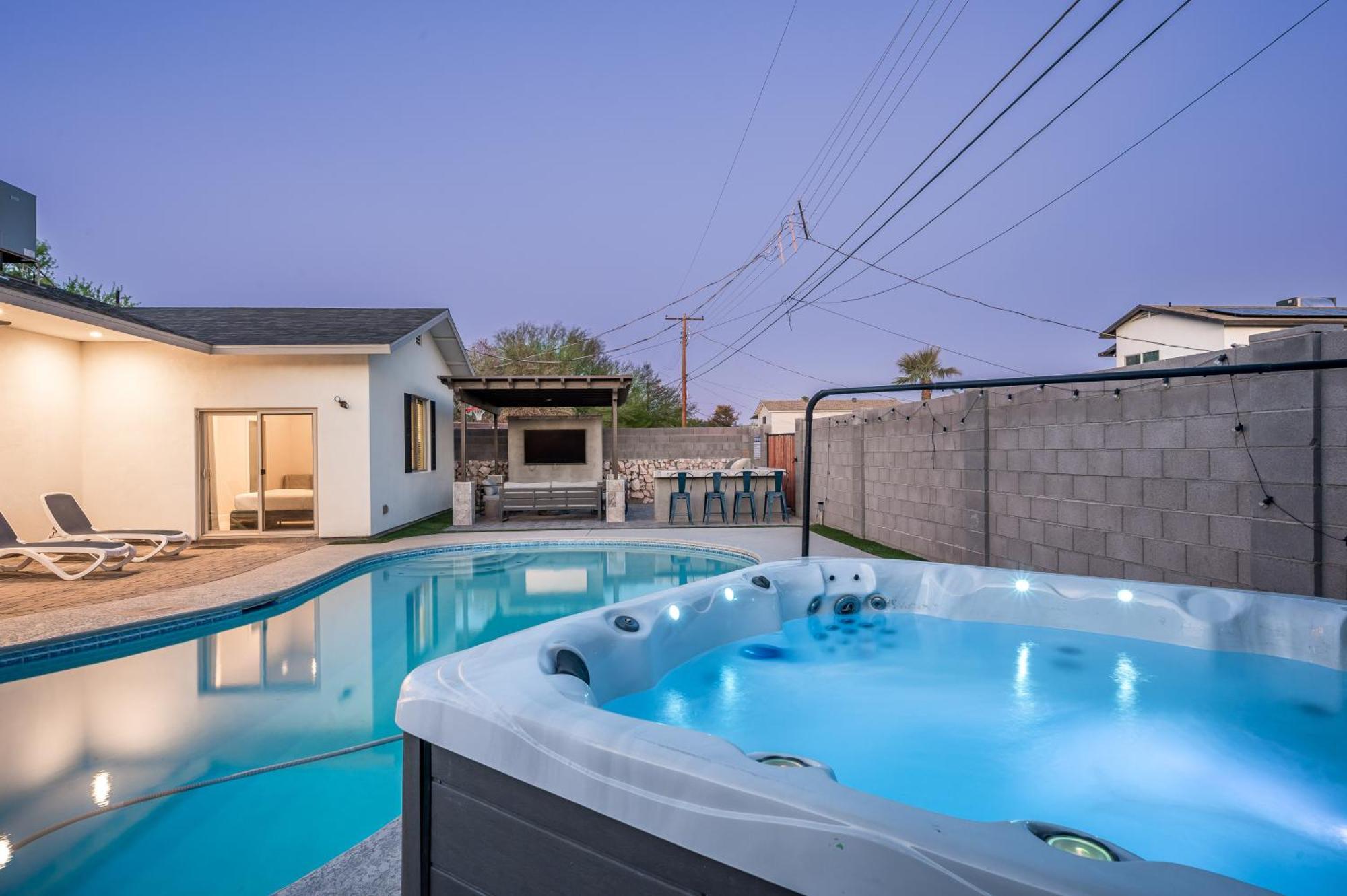 Holiday home Endless Entertainment And 1.5 Miles From Old Town At Sunbaked Terrace Scottsdale